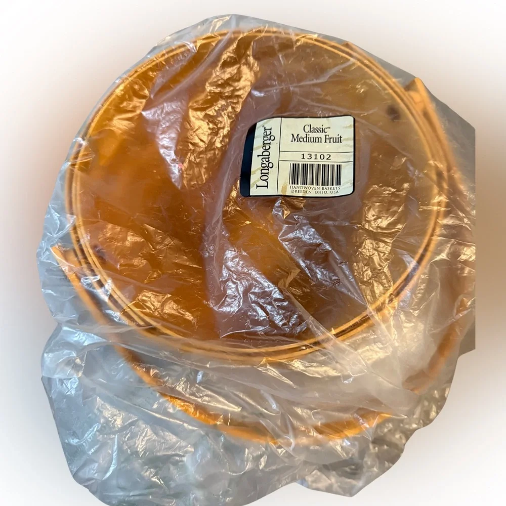Longaberger Classic Authentic Medium Fruit Basket New in Original Packaging